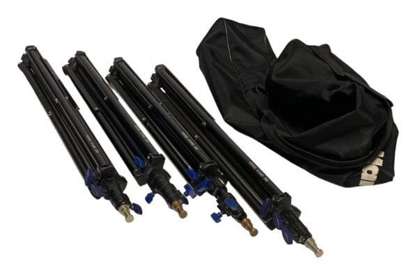 Set of 4 used Hensel tripods incl. bag