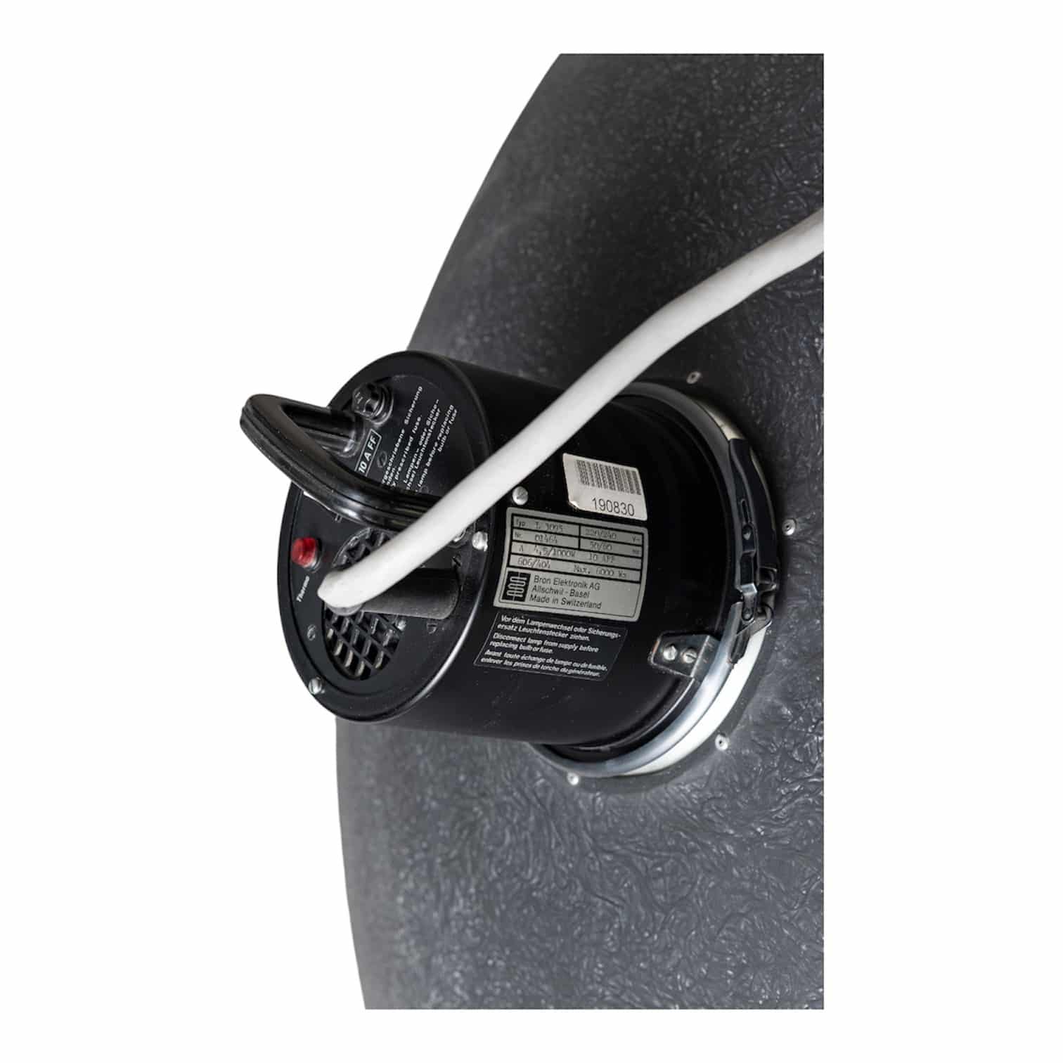 Used Broncolor Hazilight set, including 606 generator and tripod - Image 3